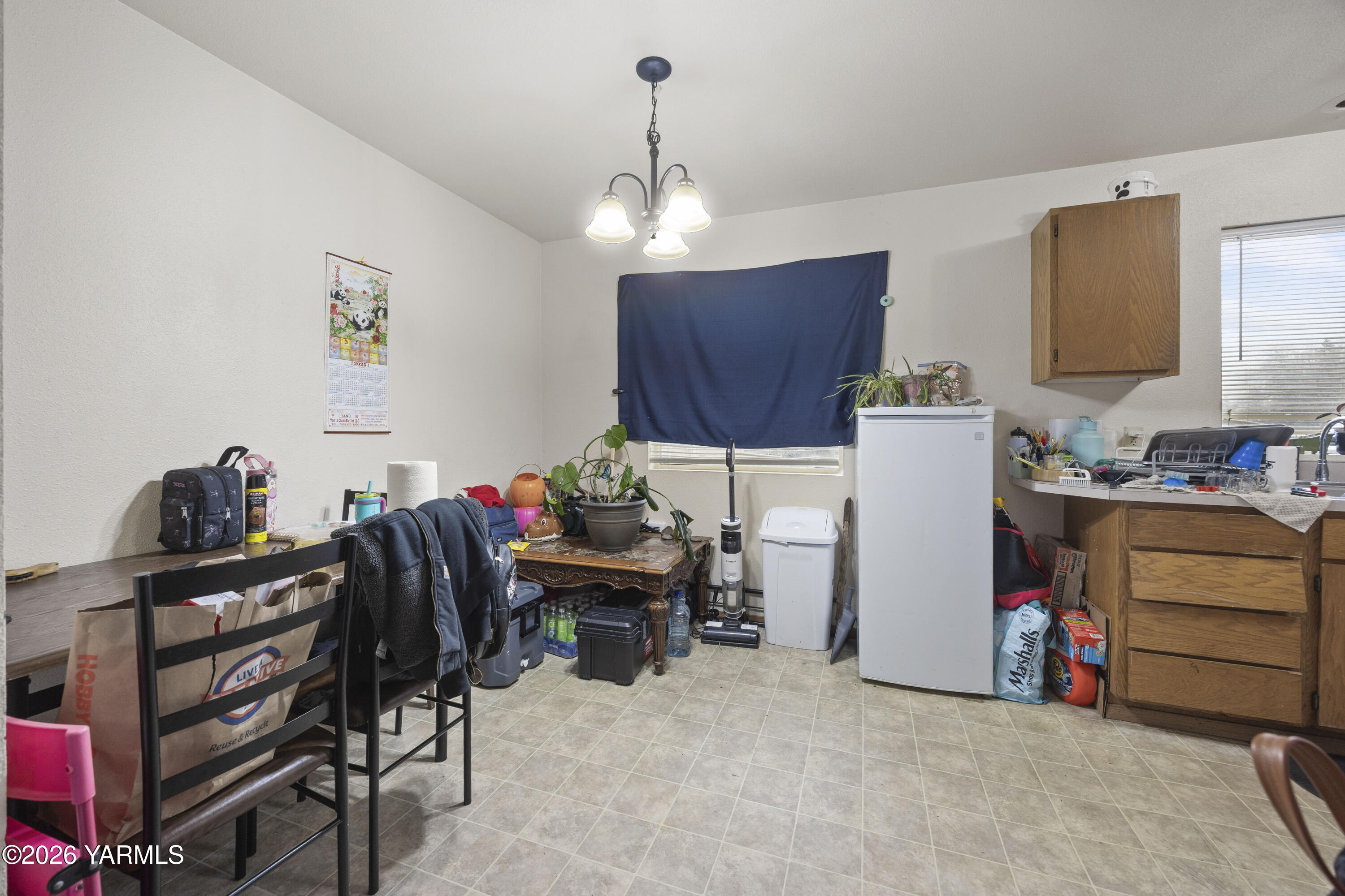 313 East 3rd Street Granger, WA 98932 - Photo 35 of 52 313 E 3rd St 1.22.26 Unit 3 3