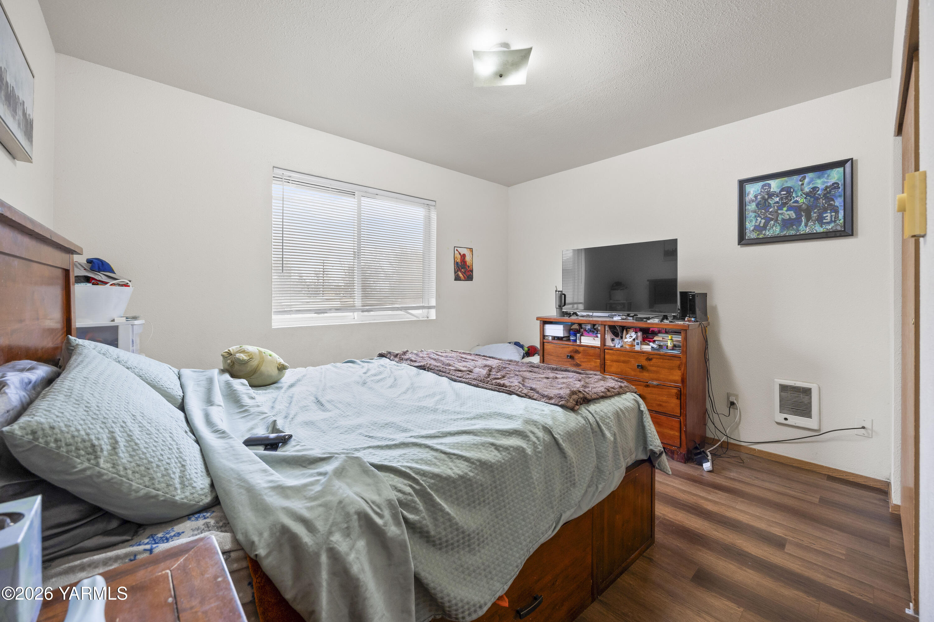 313 East 3rd Street Granger, WA 98932 - Photo 38 of 52 313 E 3rd St 1.22.26 Unit 3 6