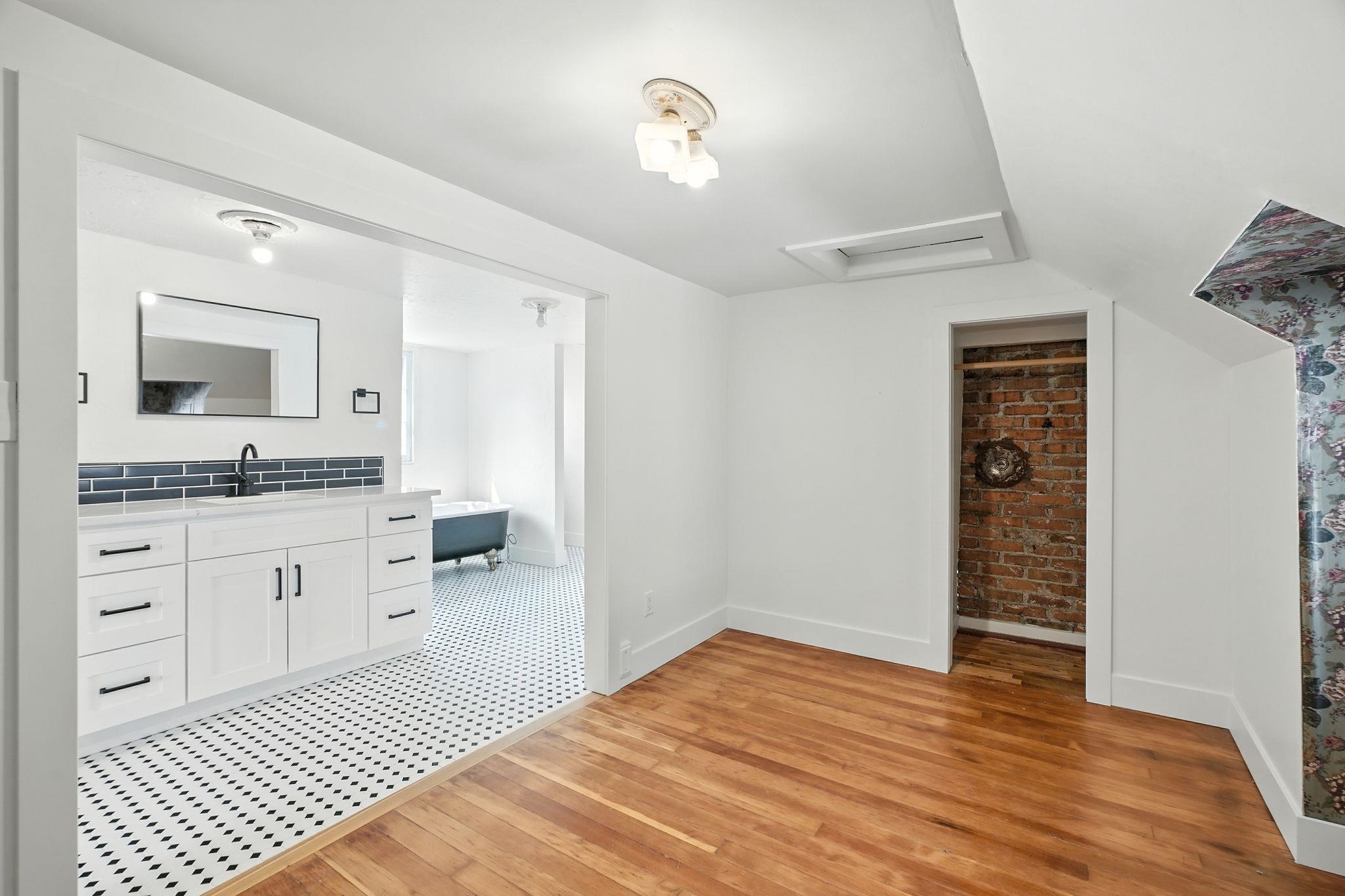 2420 West Maxwell Avenue Spokane, WA 99201 - Photo 14 of 28