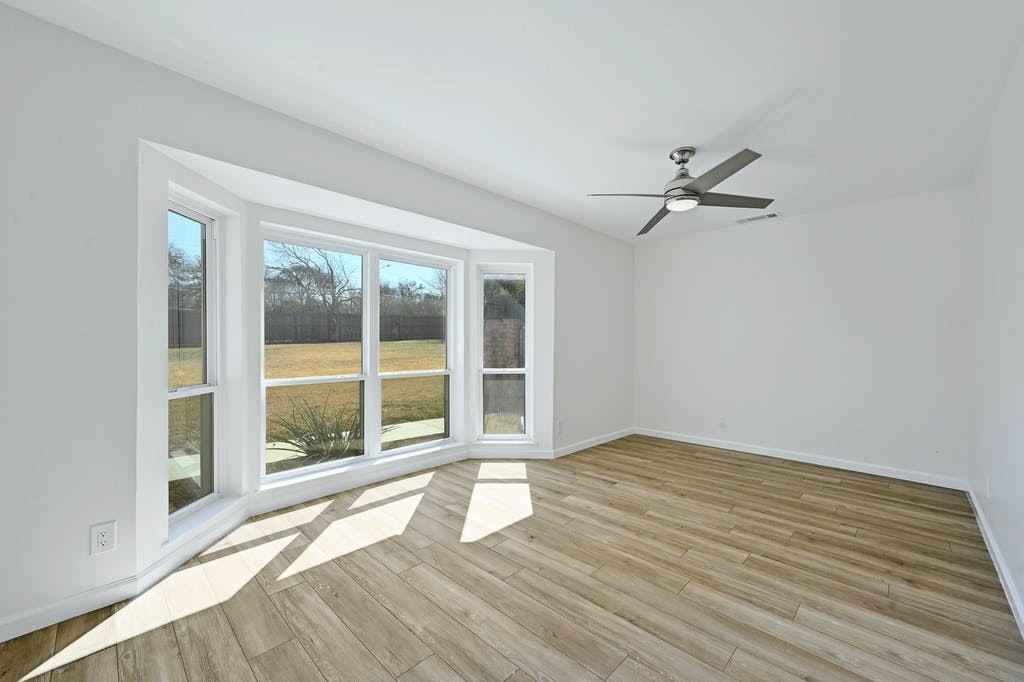 7412 Albert Road Austin, TX 78745 - Photo 15 of 40