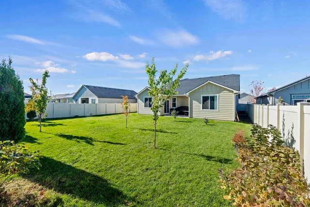 $468,000 | 706 South Lancaster Drive, Nampa, ID 83686
