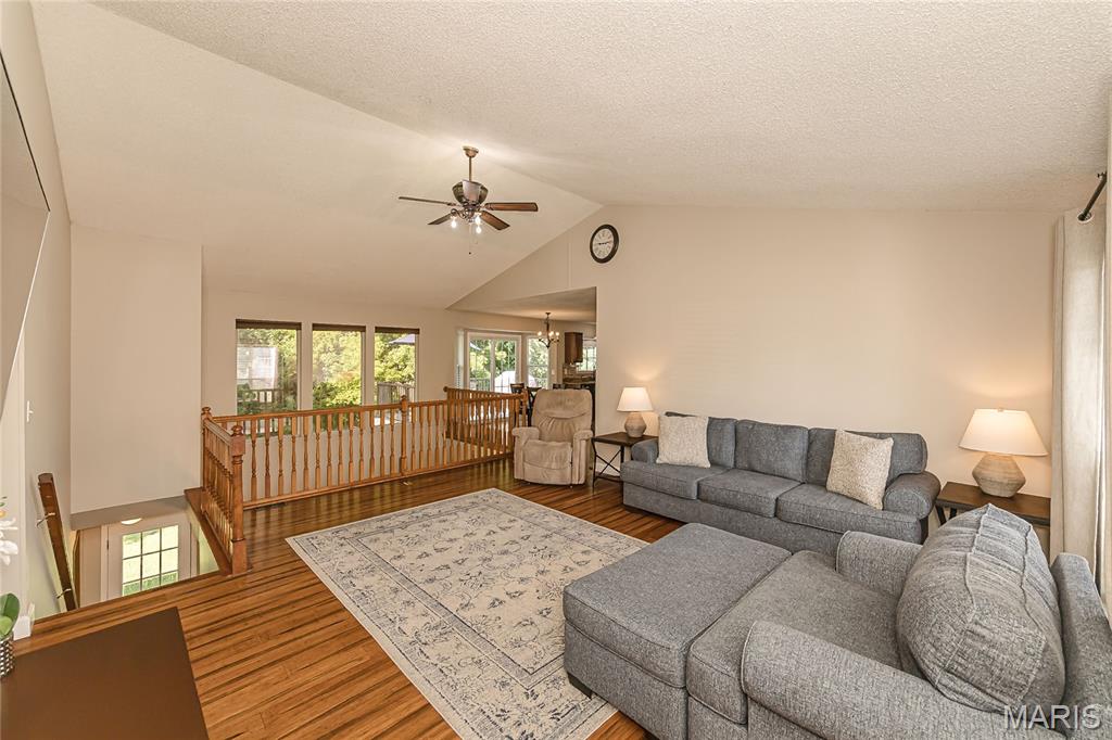 2829 Royallvalley Way O'Fallon, MO 63368 - Photo 5 of 43