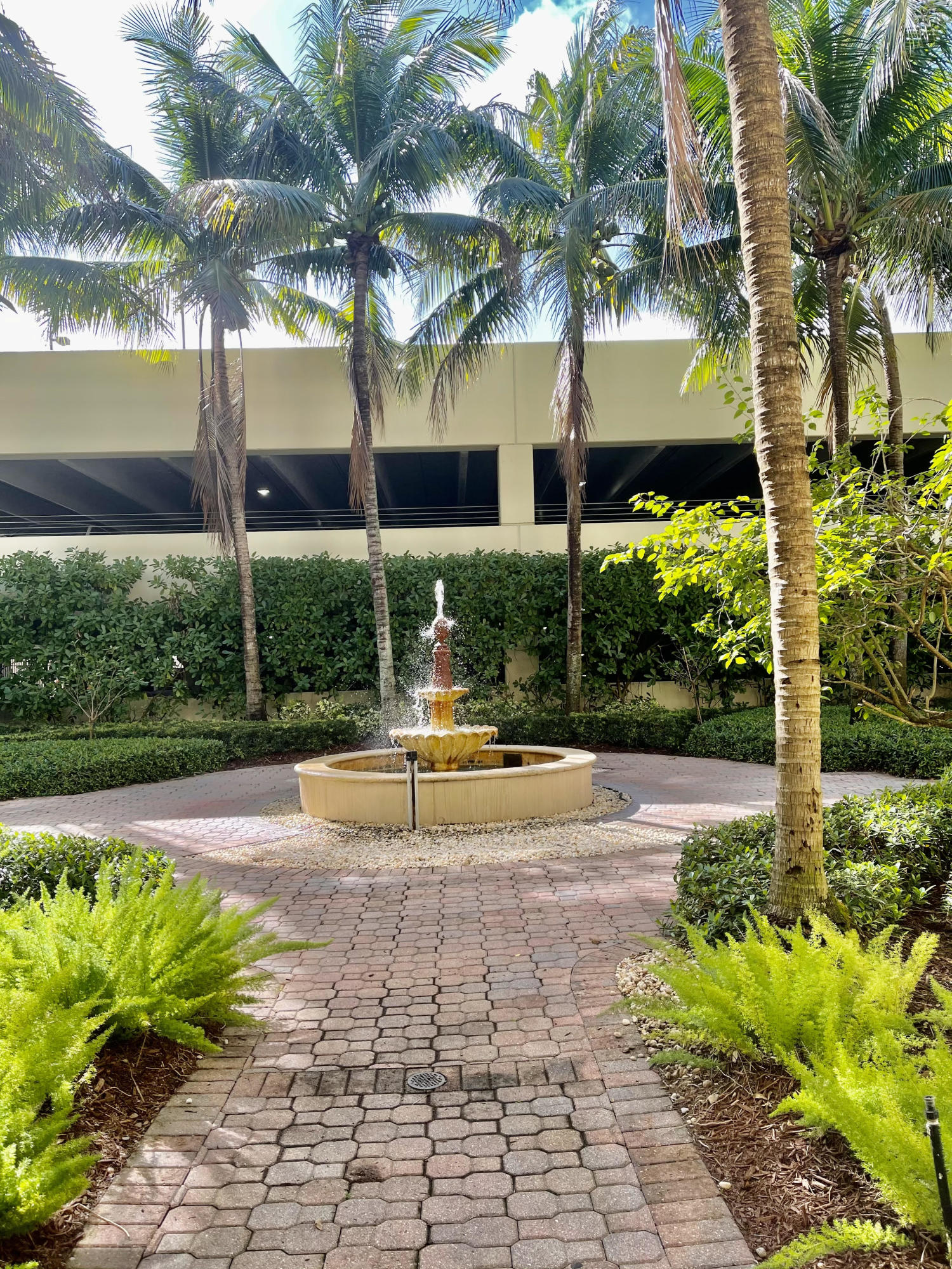 1 Renaissance Way, Unit 214 Boynton Beach, FL 33426 - Photo 17 of 21 Courtyard fountain