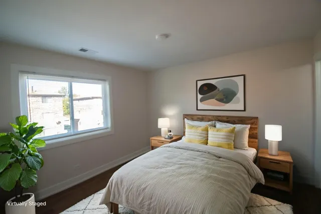 $2,000 | 14949 Lake View Drive, Unit 306, Orland Park, IL 60462