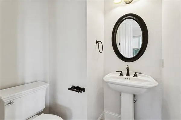 $2,950 | 510 East Gibson Street, Covington, LA 70433