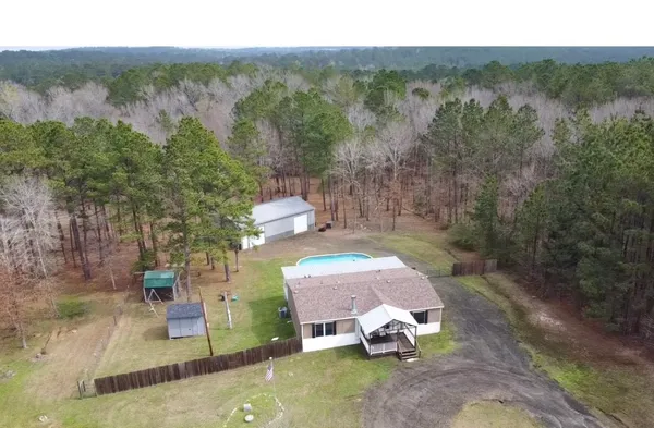 $305,000 | 1580 Farm To Market 1745, Colmesneil, TX 75938