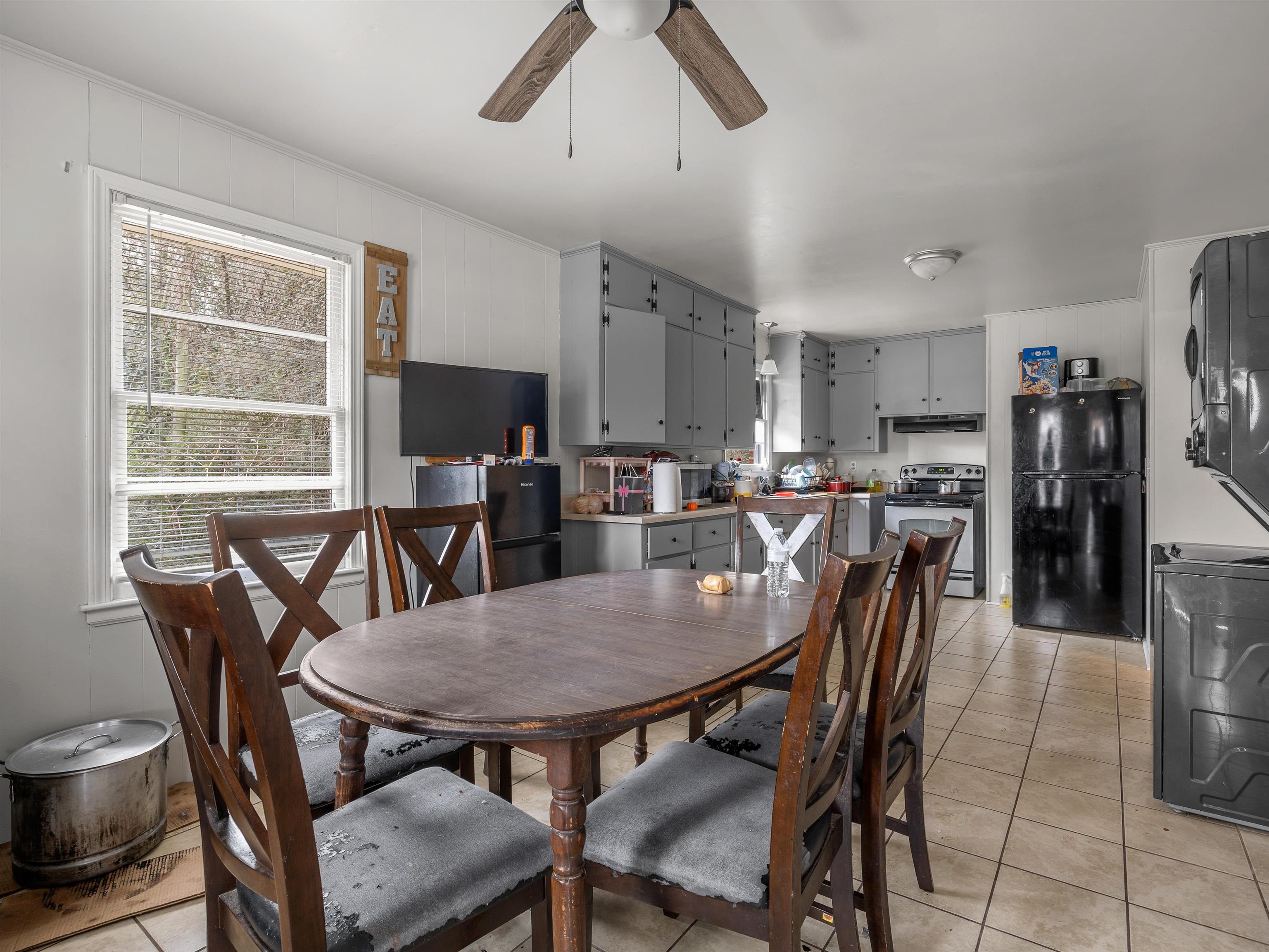 710 West Georgia Street Woodruff, SC 29388 - Photo 23 of 33