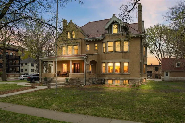 $1,299,000 | 341 Dayton Avenue, St. Paul, MN 55102