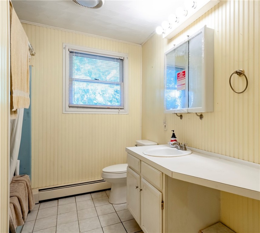 165 Rocco Avenue Pawtucket, RI 02860 - Photo 8 of 22 Gallery Image 8