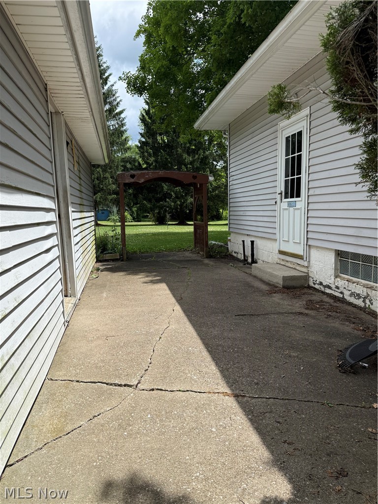 10993 Claridon Troy Road Chardon, OH 44024 - Photo 17 of 20