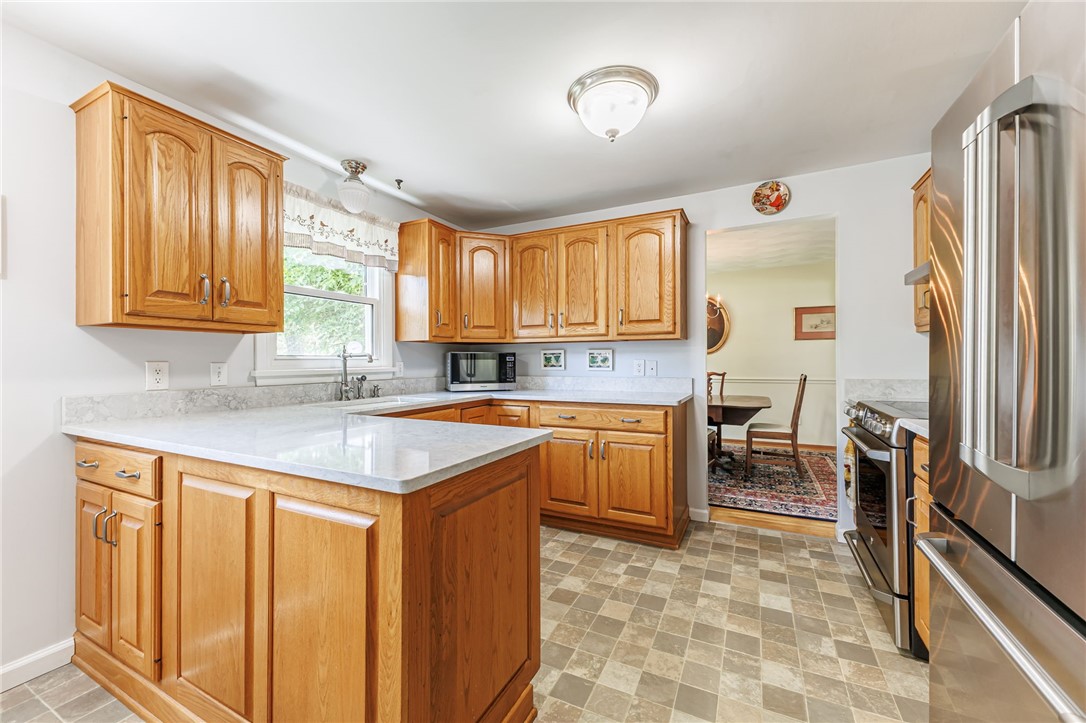 50 Heatherwood Road Perinton, NY 14450 - Photo 12 of 32