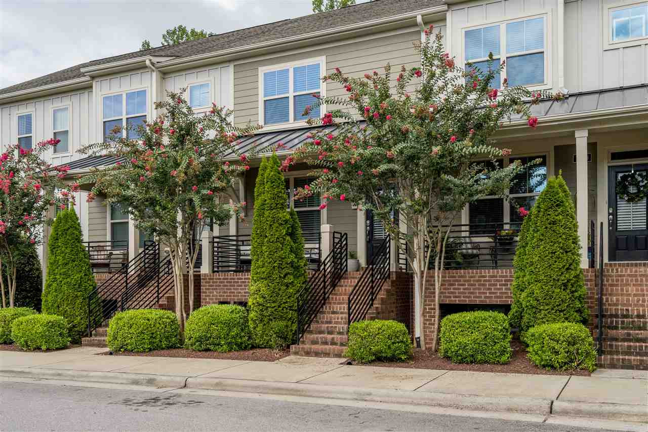 1547 Crafton Way Raleigh, NC 27607 - Photo 2 of 27 Photo 2
