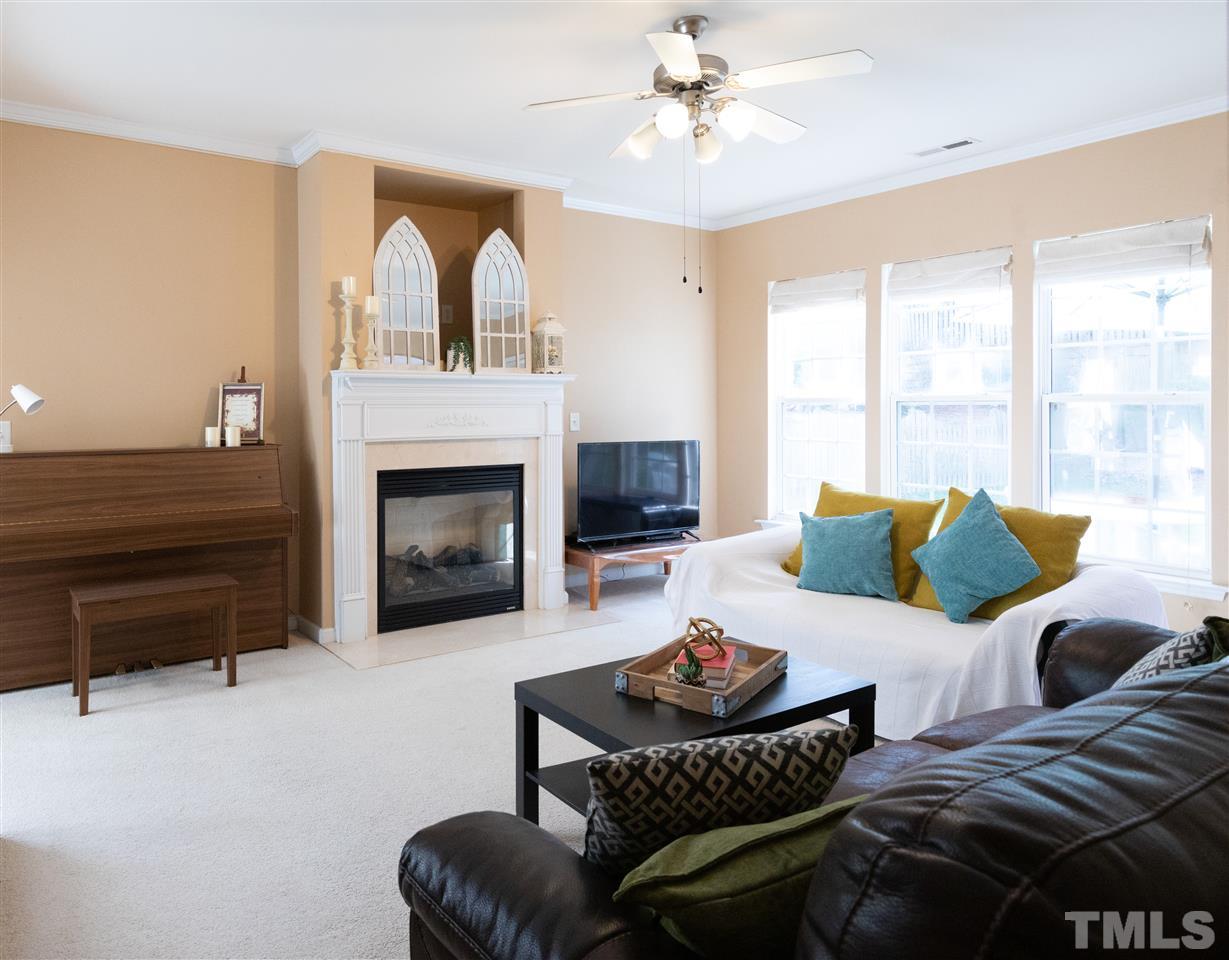 8413 Aztec Dawn Court Raleigh, NC 27613 - Photo 4 of 25