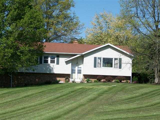3035 Valley View Road Northeast Lancaster, OH 43130 - Photo 1 of 11 Gallery Image 1