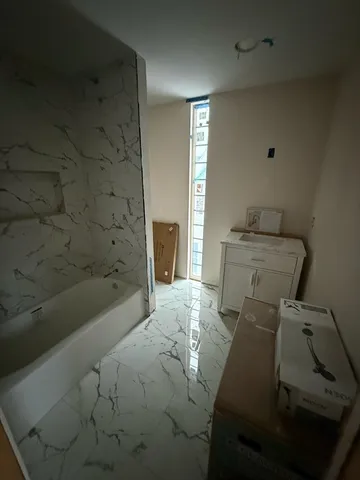 $3,800 | 45 Laurel Street, Unit 45, Worcester, MA 01605