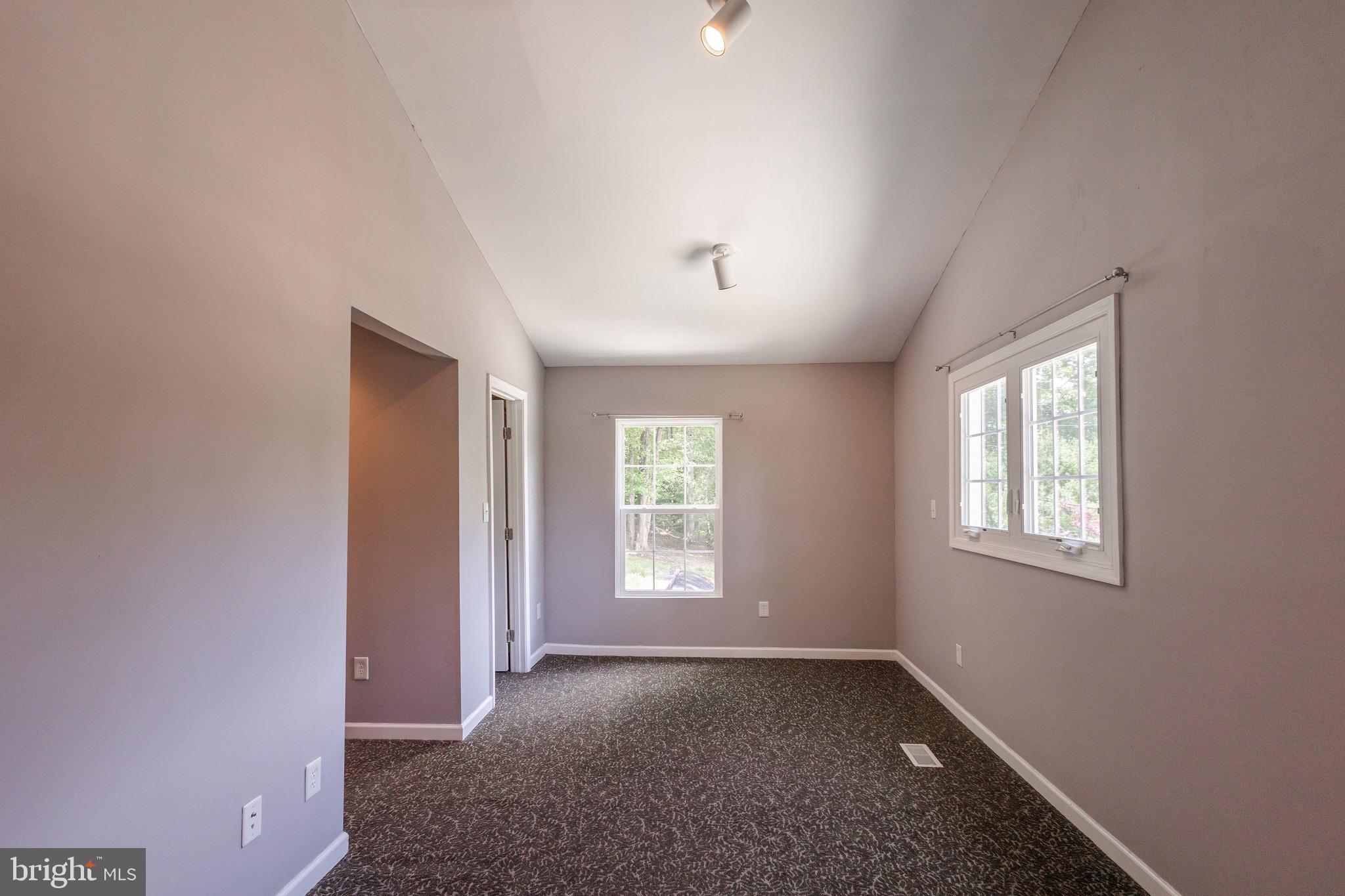 42205 Ridge Road Mechanicsville, MD 20659 - Photo 39 of 59 Master bedroom