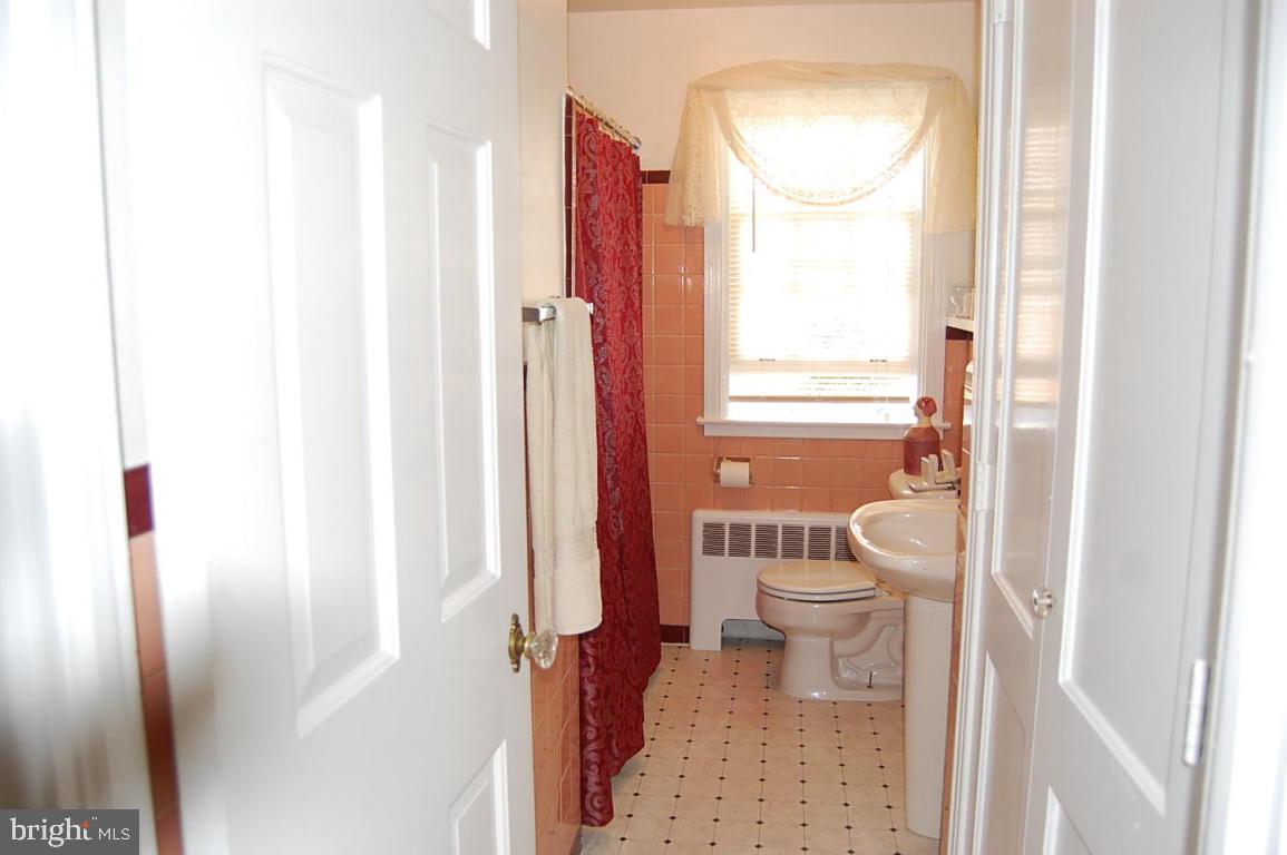 45 Riverside Avenue Lancaster, PA 17602 - Photo 12 of 20 Gallery Image 12