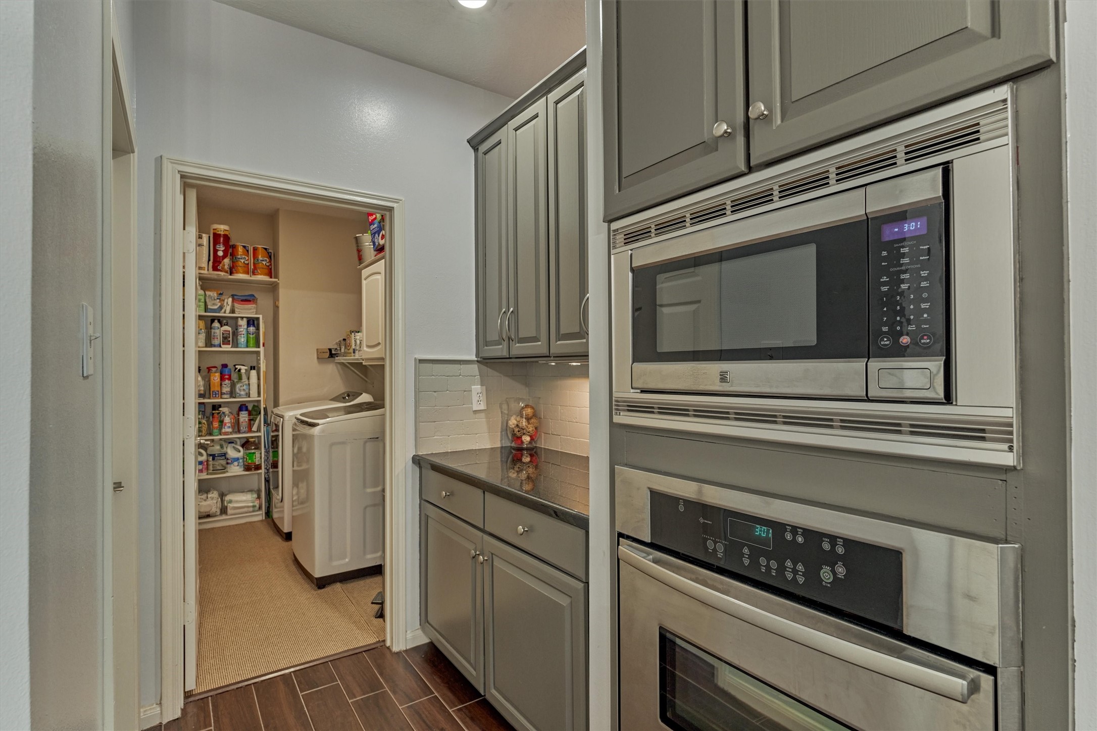 2 Candlenut Place The Woodlands, TX 77381 - Photo 23 of 50
