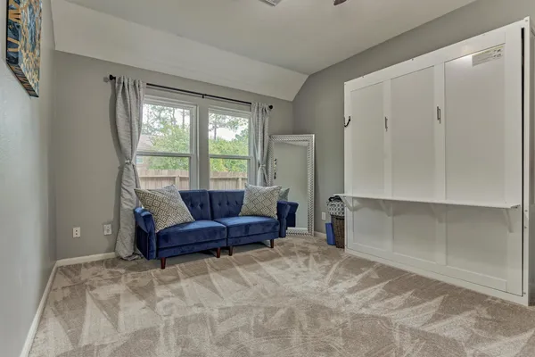 $800,000 | 2 Candlenut Place, The Woodlands, TX 77381