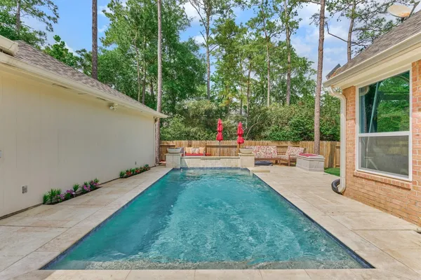 $800,000 | 2 Candlenut Place, Spring, TX 77381