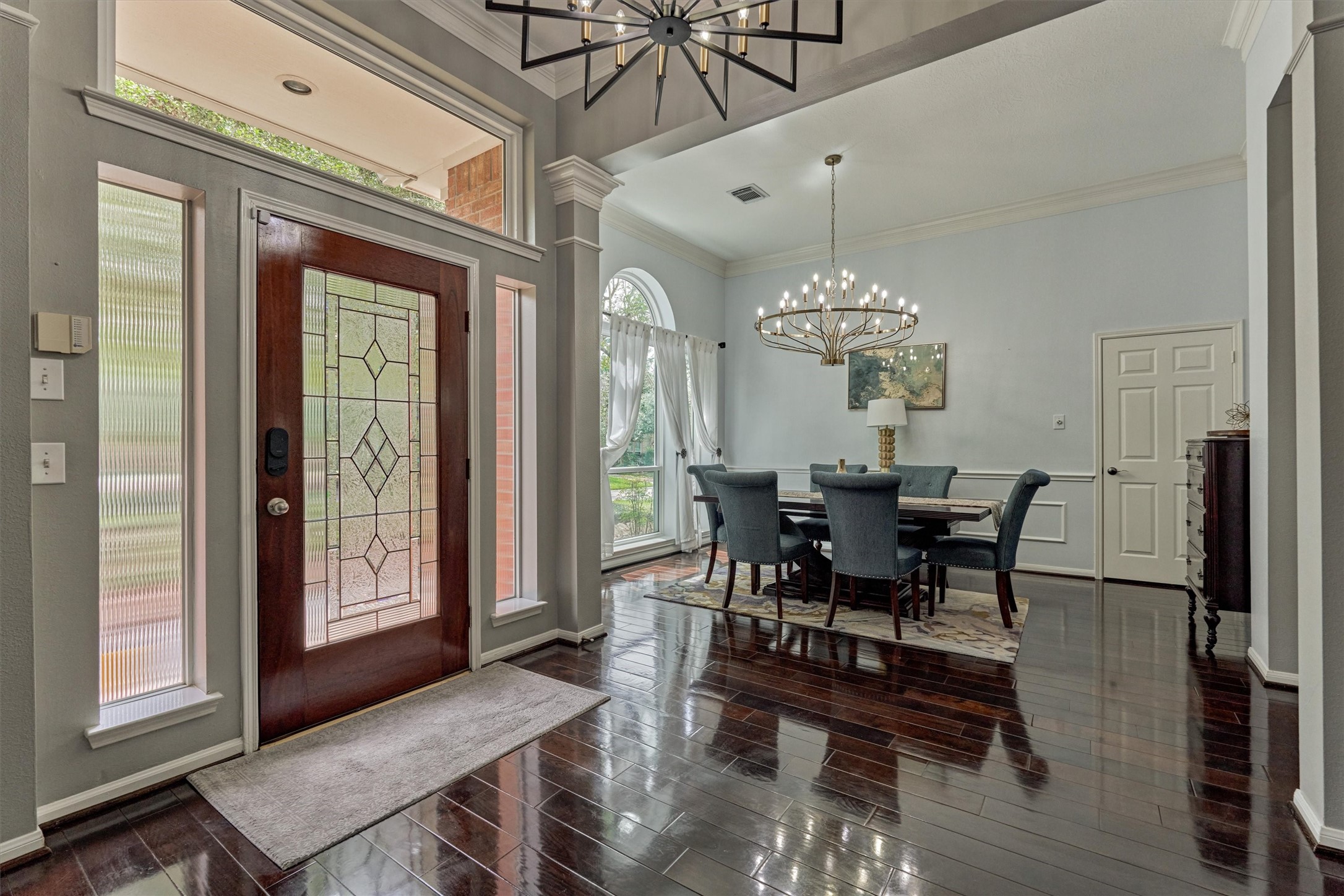 2 Candlenut Place The Woodlands, TX 77381 - Photo 7 of 50
