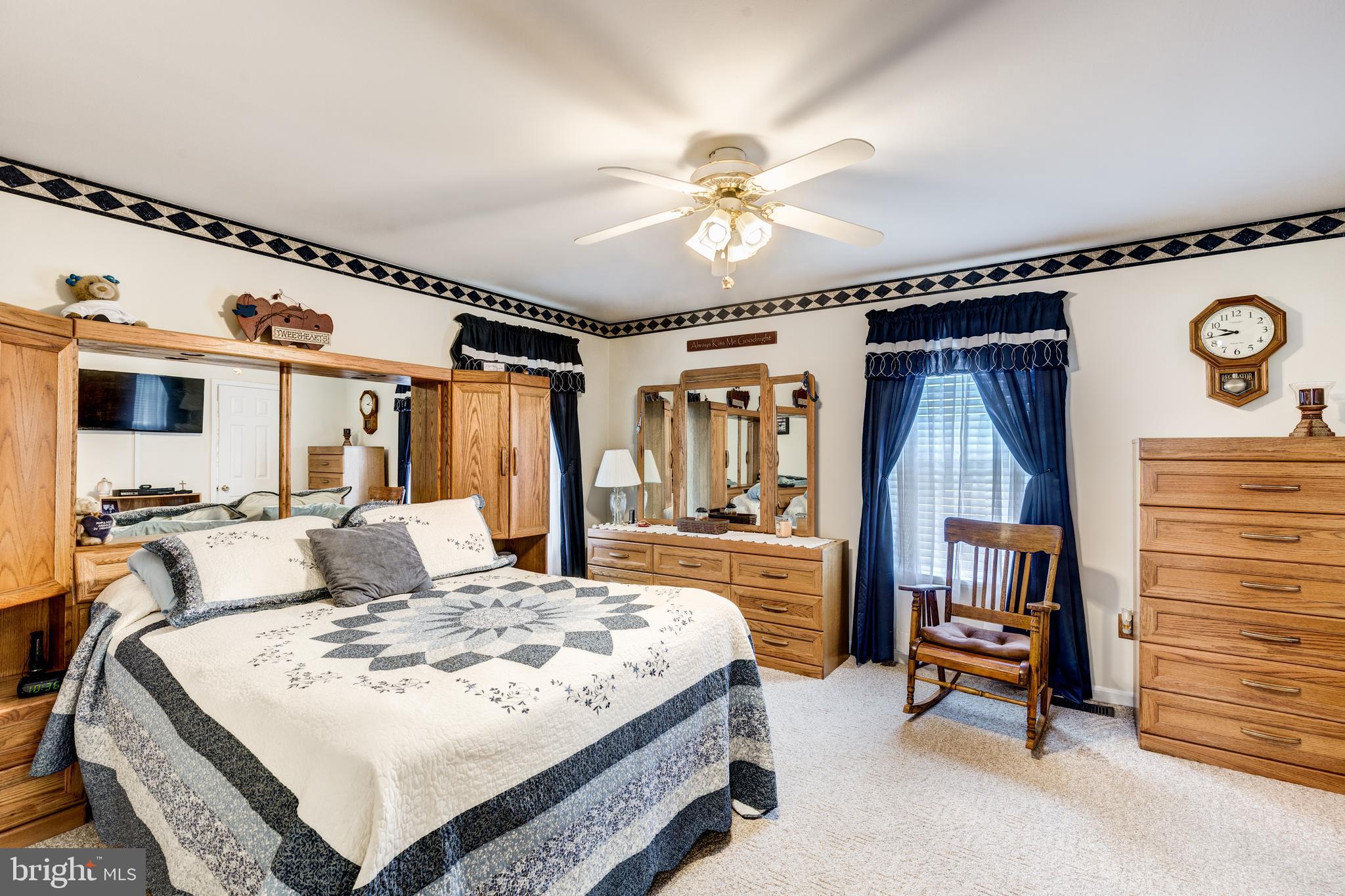 550 Lees Mill Road Hampstead, MD 21074 - Photo 15 of 48 Primary Bedroom