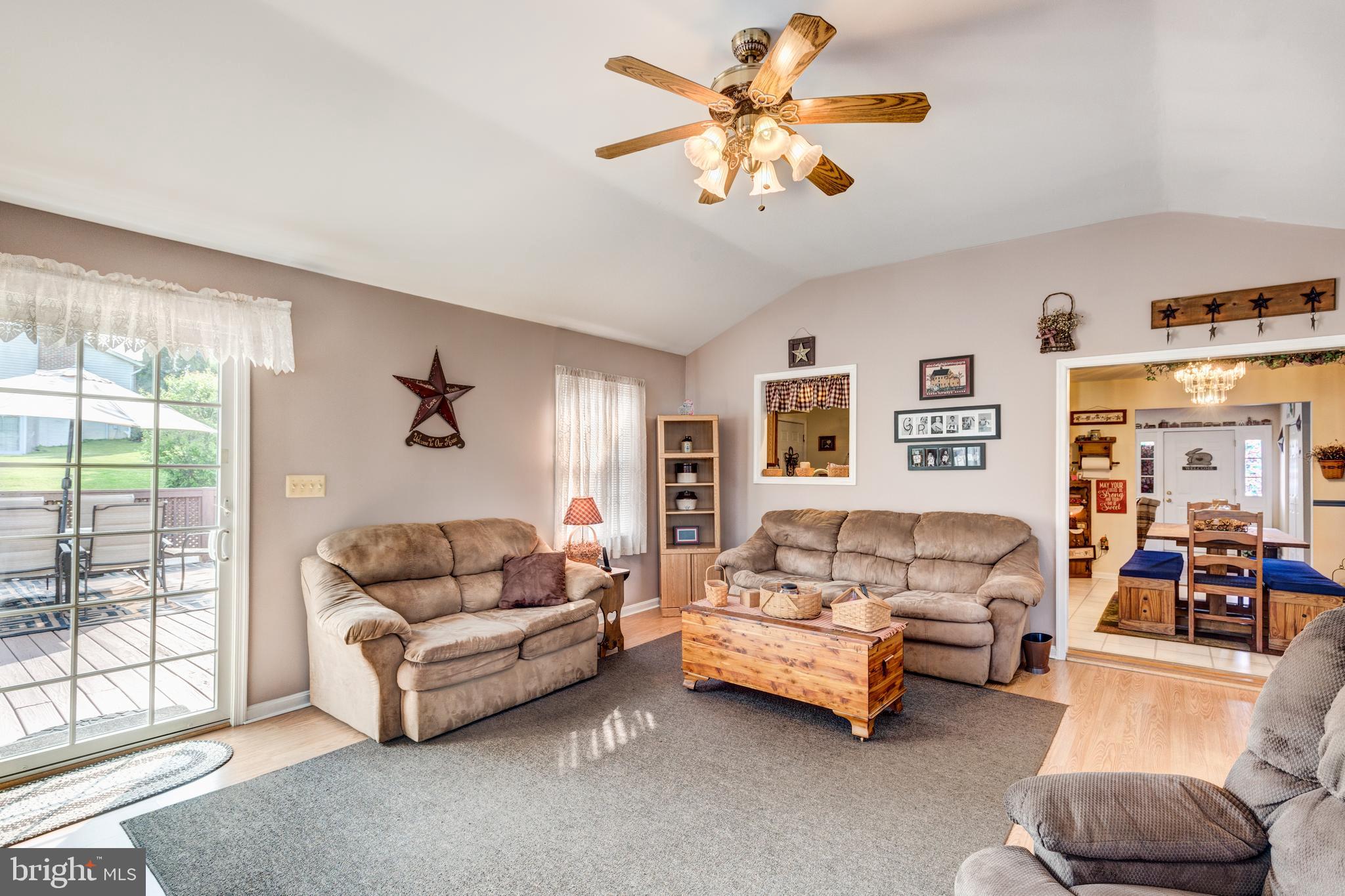 550 Lees Mill Road Hampstead, MD 21074 - Photo 10 of 48 Plenty Of Natural Lighting