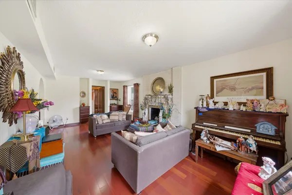 $280,000 | 1124 Estate Drive, La Marque, TX 77568