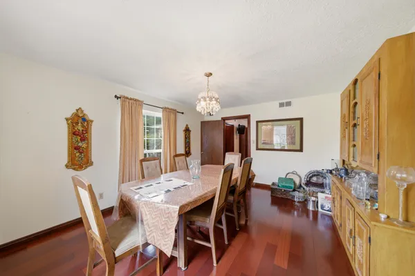 $280,000 | 1124 Estate Drive, La Marque, TX 77568