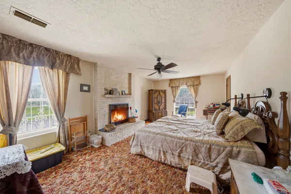 $280,000 | 1124 Estate Drive, La Marque, TX 77568