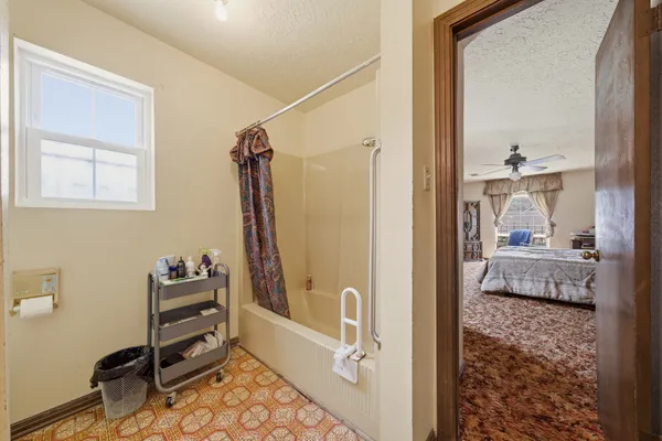 $280,000 | 1124 Estate Drive, La Marque, TX 77568