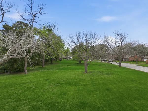 $280,000 | 1124 Estate Drive, La Marque, TX 77568