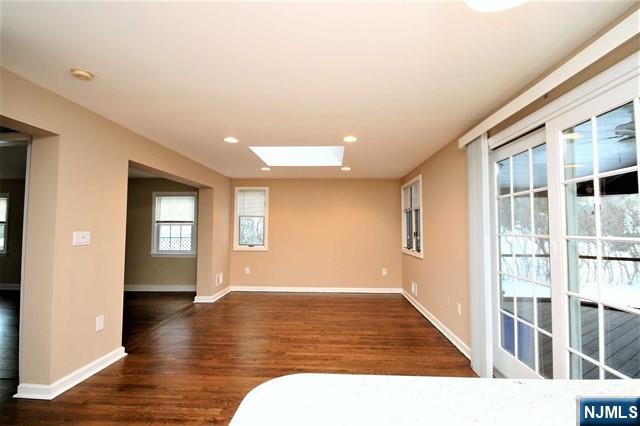153 Sunset Lane Tenafly, NJ 07670 - Photo 6 of 19