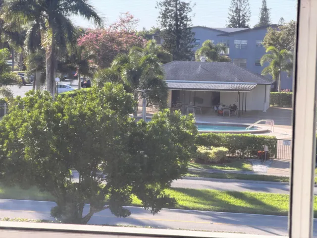 $1,800 | 37 Suffolk Way, Boca Raton, FL 33434