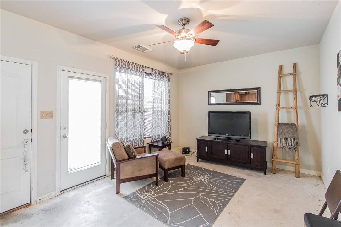11408 Sprinkle Cutoff Road Austin, TX 78754 - Photo 1 of 1