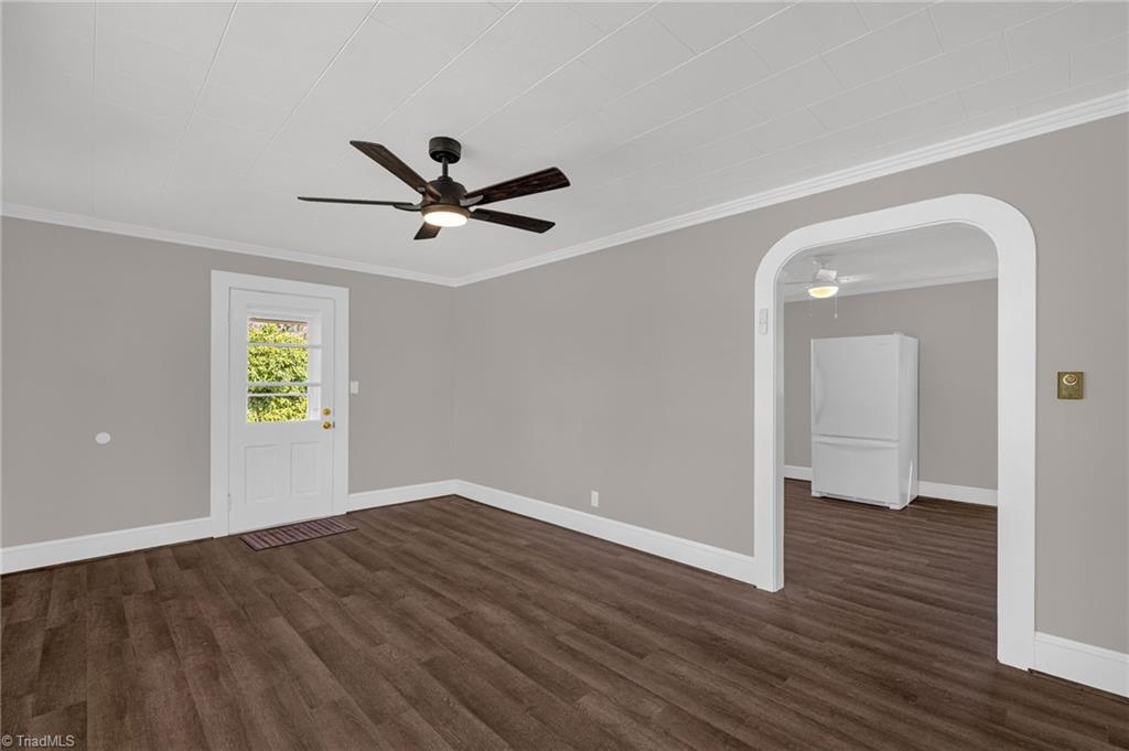 236 Jackson Street Eden, NC 27288 - Photo 8 of 39