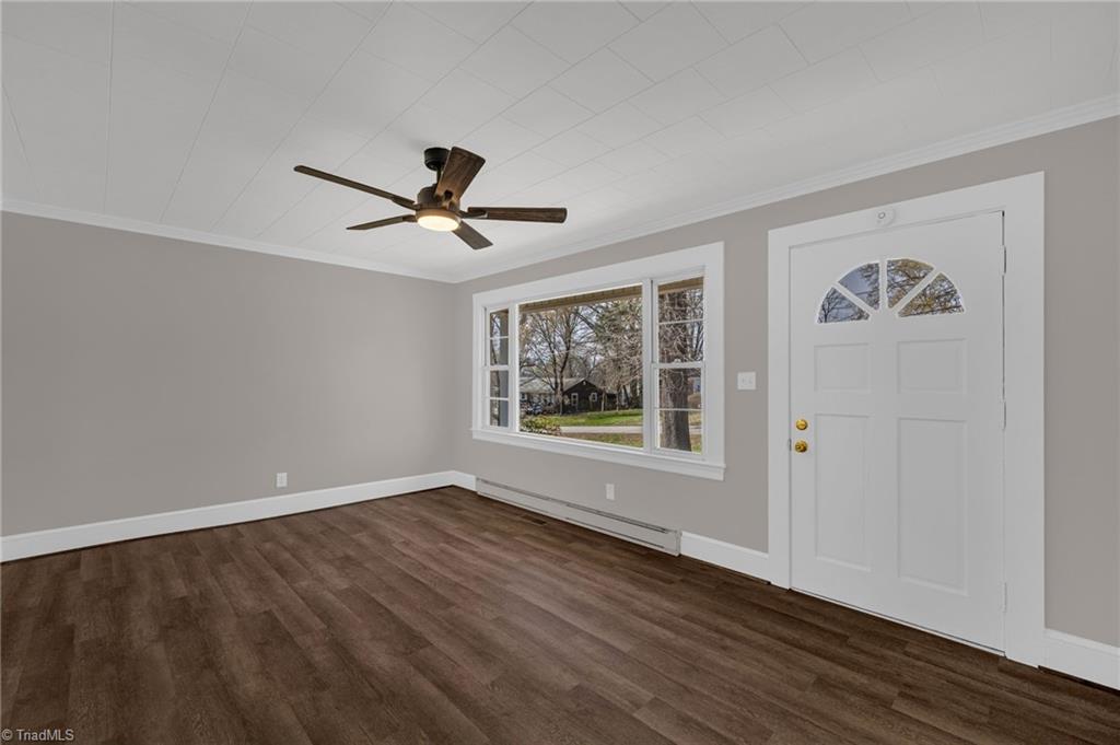 236 Jackson Street Eden, NC 27288 - Photo 10 of 39
