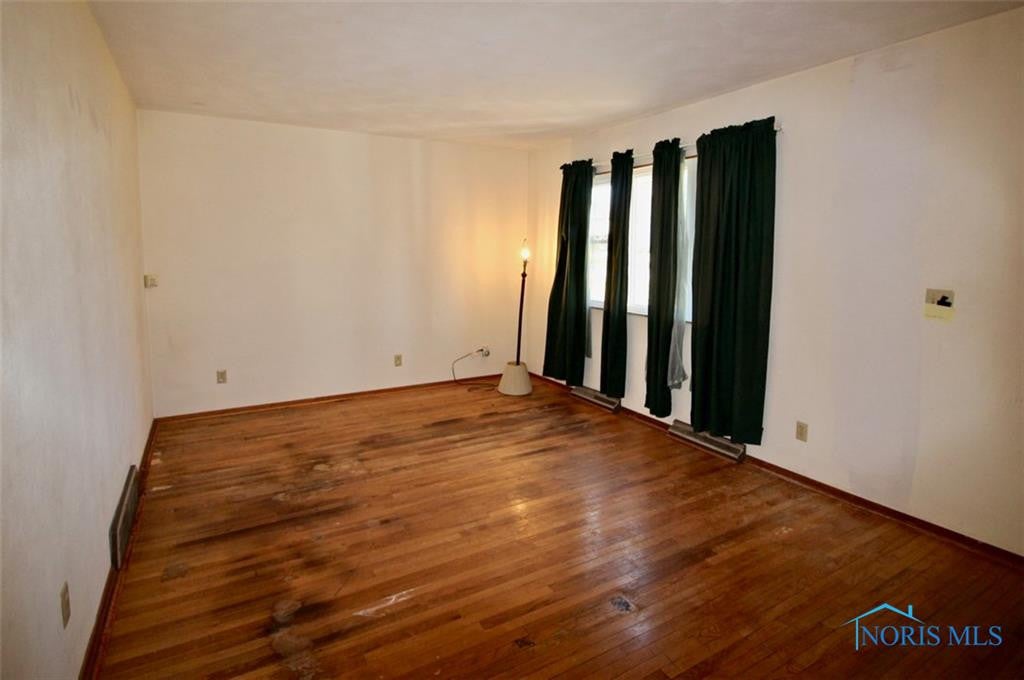 2124 Woonsocket Road Toledo, OH 43615 - Photo 13 of 36 Gallery Image 13