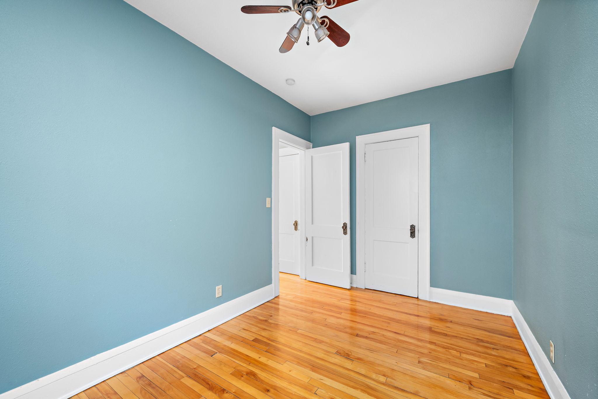 1901 Stevens Avenue, Unit 301 Minneapolis, MN 55403 - Photo 13 of 22 Gallery Image 13
