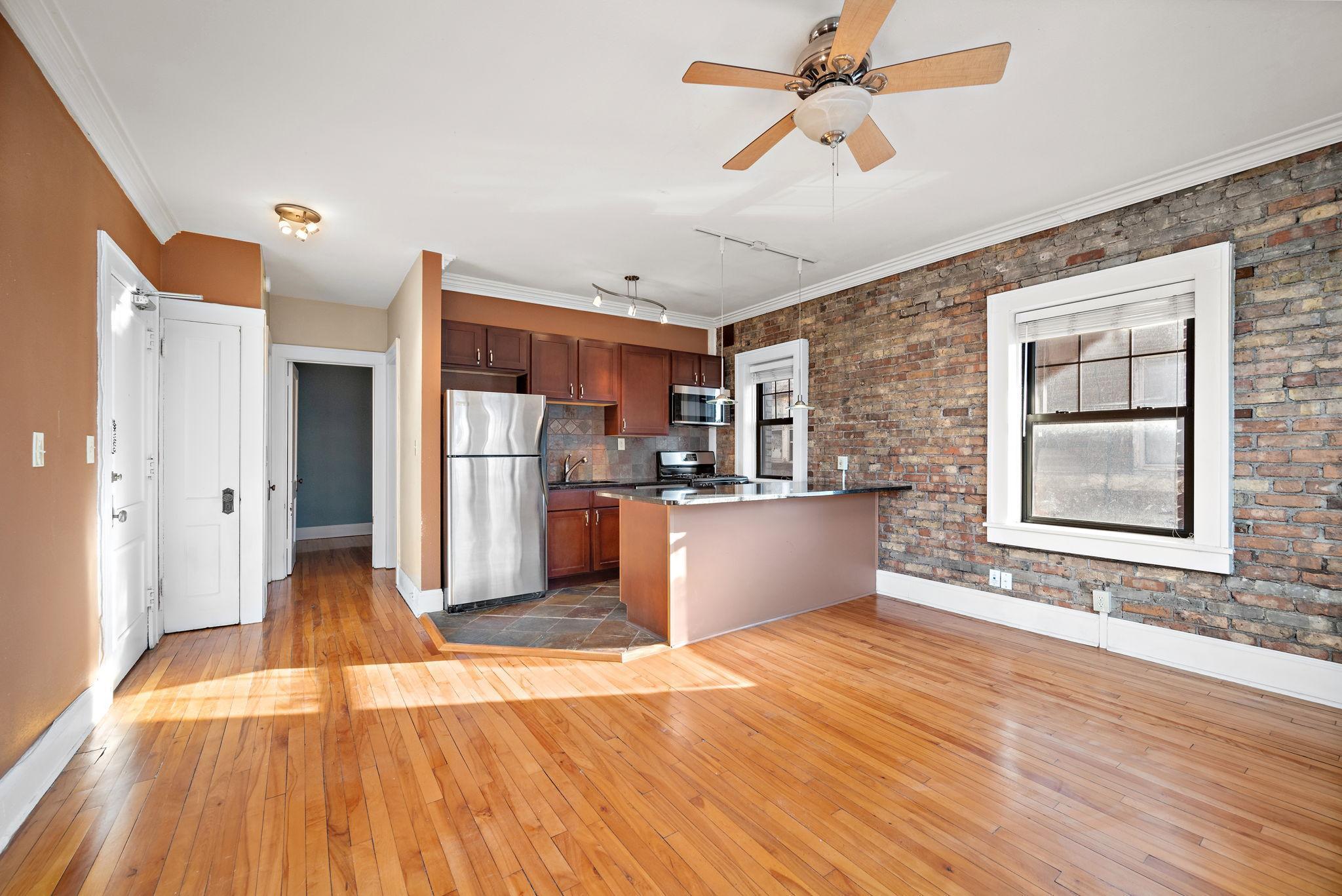1901 Stevens Avenue, Unit 301 Minneapolis, MN 55403 - Photo 7 of 22 Gallery Image 7