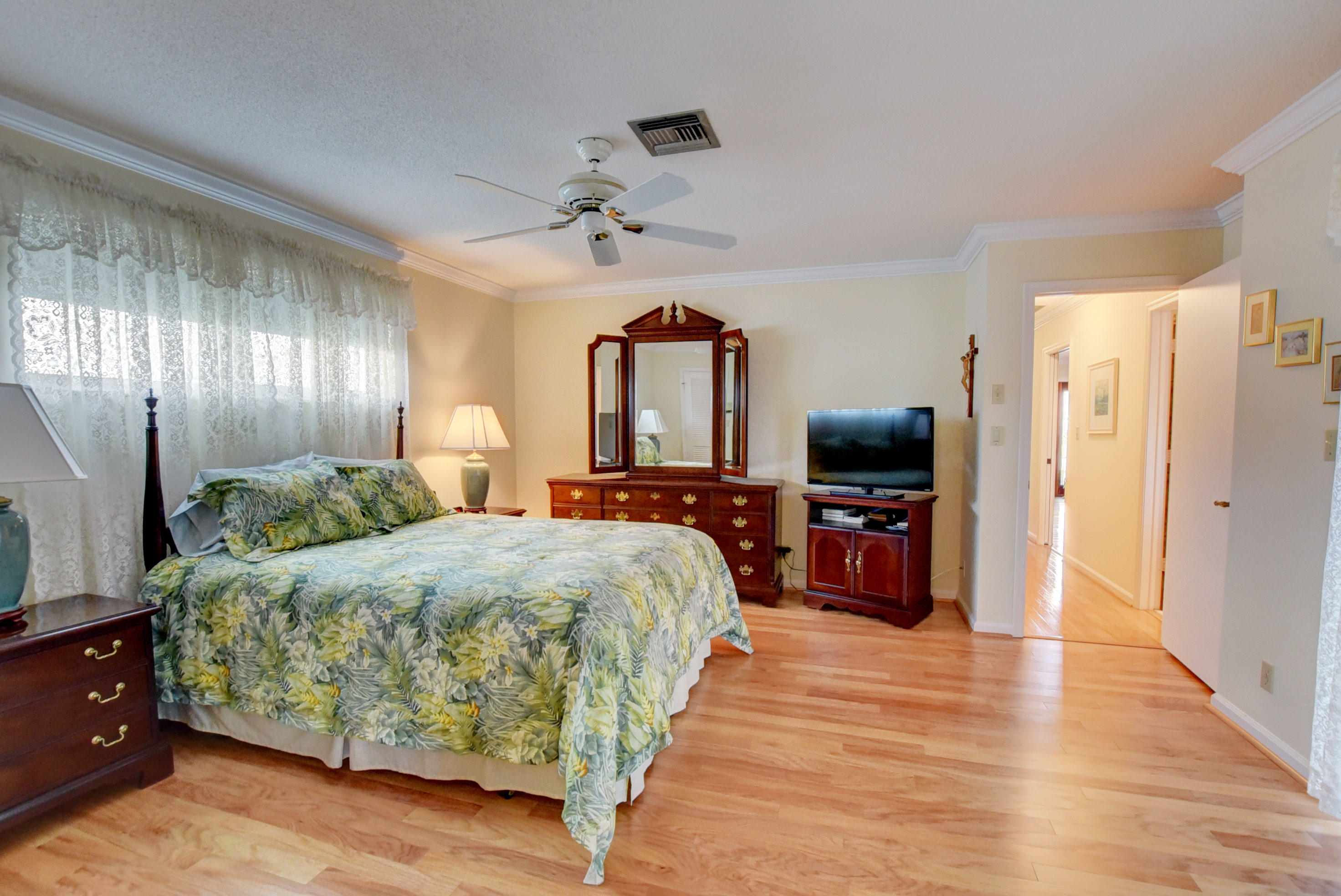 680 Southwest 17th Street Boca Raton, FL 33486 - Photo 12 of 41 Master bedroom