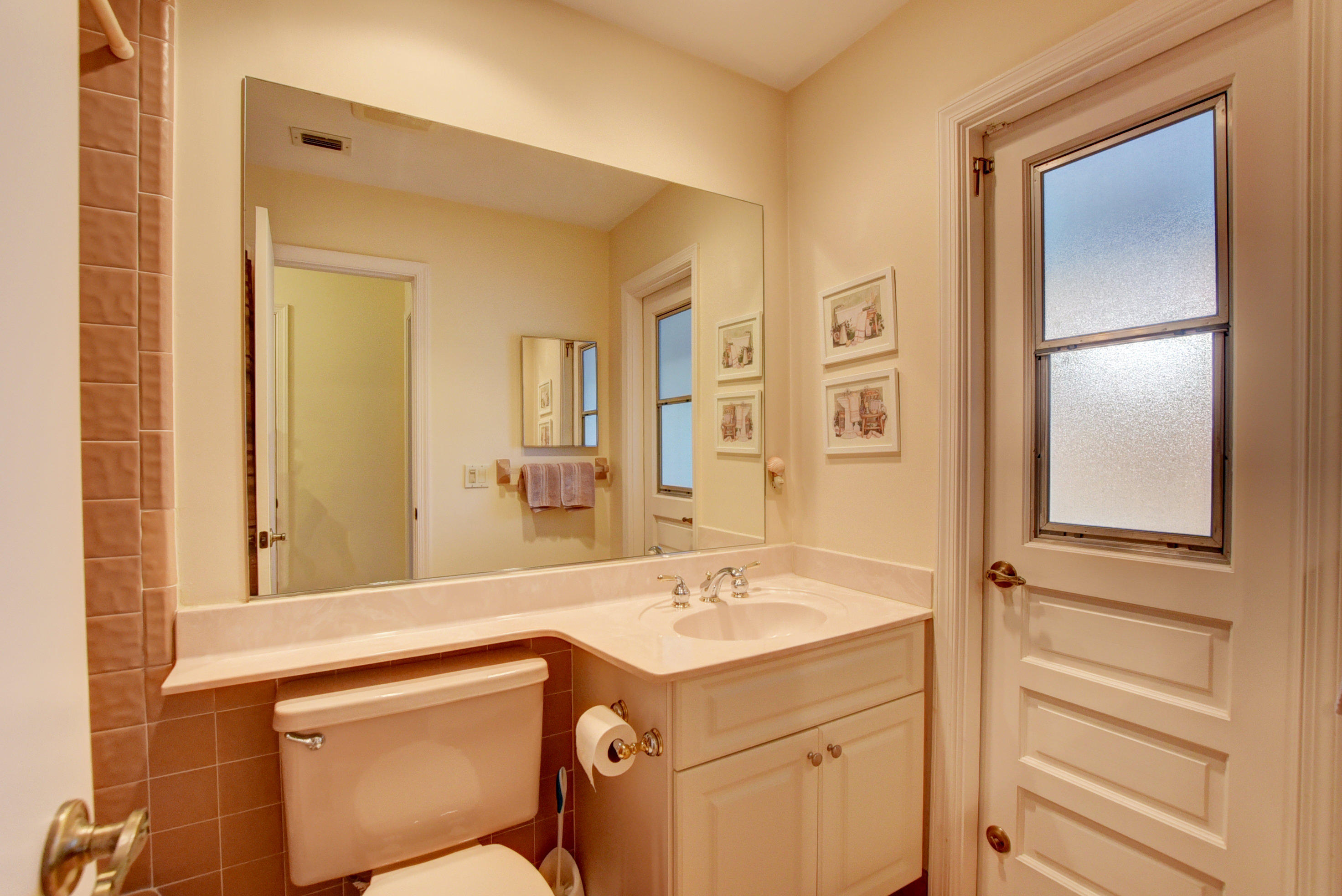 680 Southwest 17th Street Boca Raton, FL 33486 - Photo 22 of 41 2nd bath