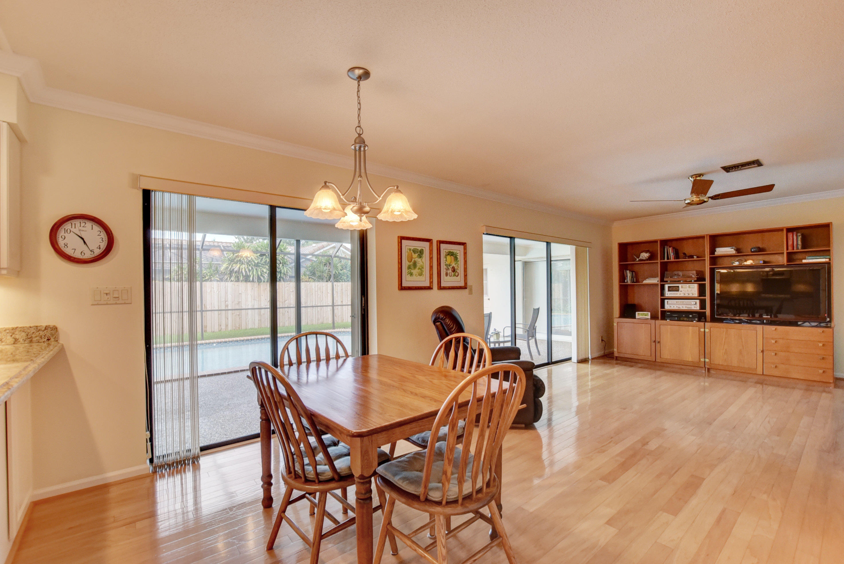 680 Southwest 17th Street Boca Raton, FL 33486 - Photo 28 of 41 Eat-in kitchen/ Family room