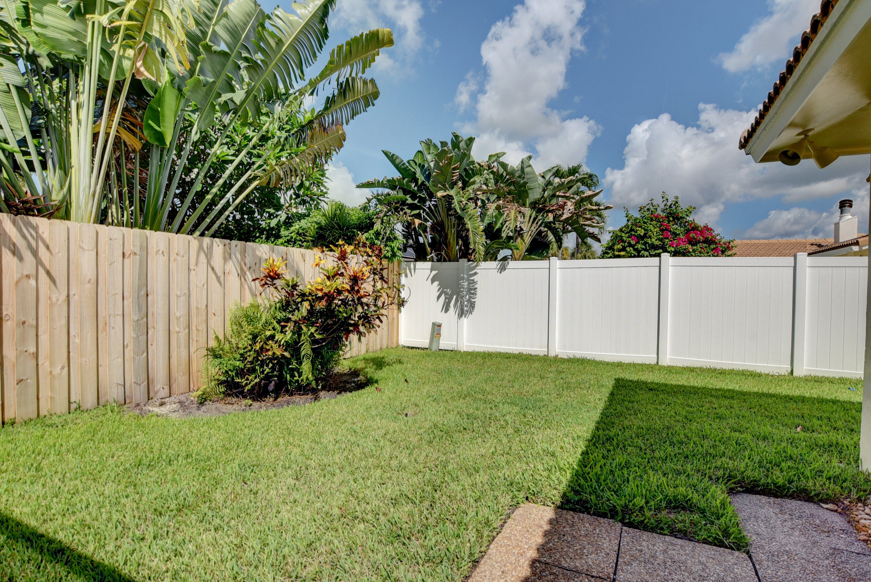 680 Southwest 17th Street Boca Raton, FL 33486 - Photo 39 of 41 Backyard