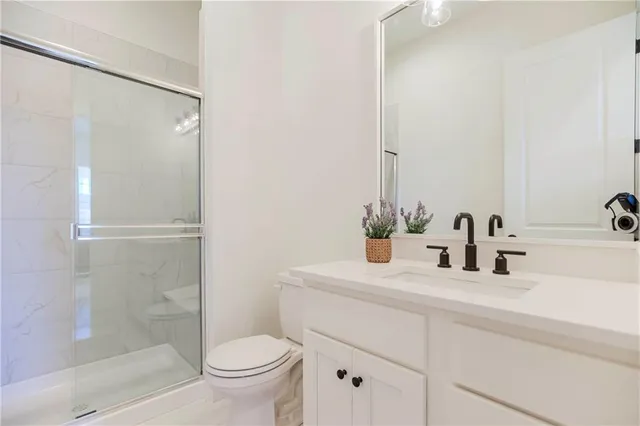 $778,112 | 3900 West 158th Place, Overland Park, KS 66224