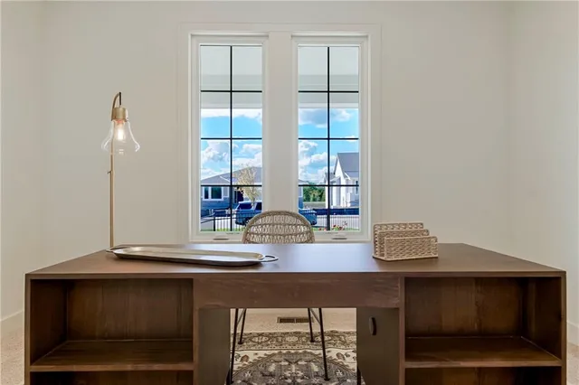 $778,112 | 3900 West 158th Place, Overland Park, KS 66224