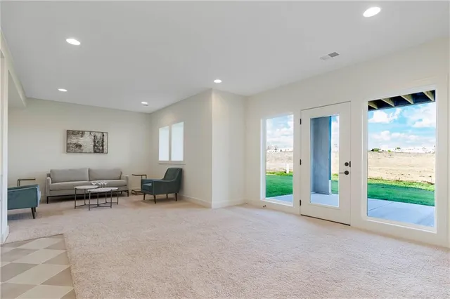 $778,112 | 3900 West 158th Place, Overland Park, KS 66224