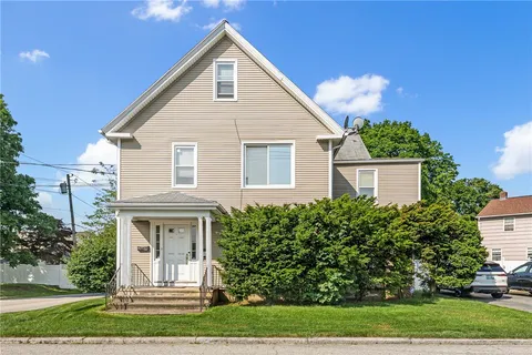$575,000 | 106 Pleasant Street, Cranston, RI 02910