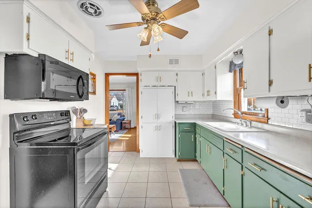 $264,900 | 3527 North 97th Place, Milwaukee, WI 53222