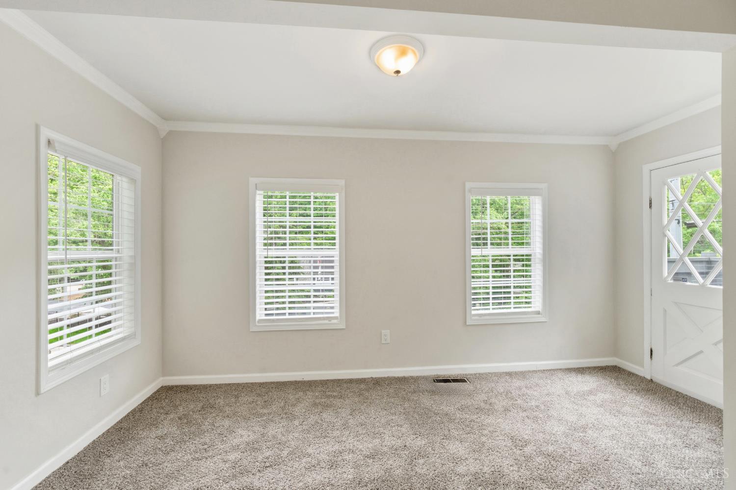 4261 Walton Creek Road Cincinnati, OH 45243 - Photo 20 of 31